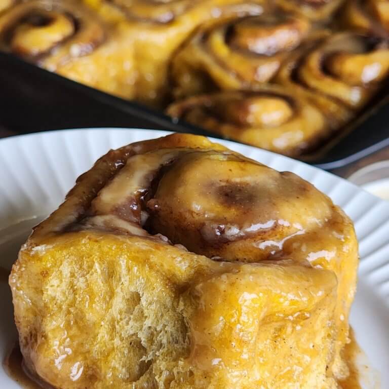 Sourdough Pumpkin Cinnamon Rolls