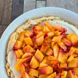 Fresh Peach Pie with Soda Cracker Crust