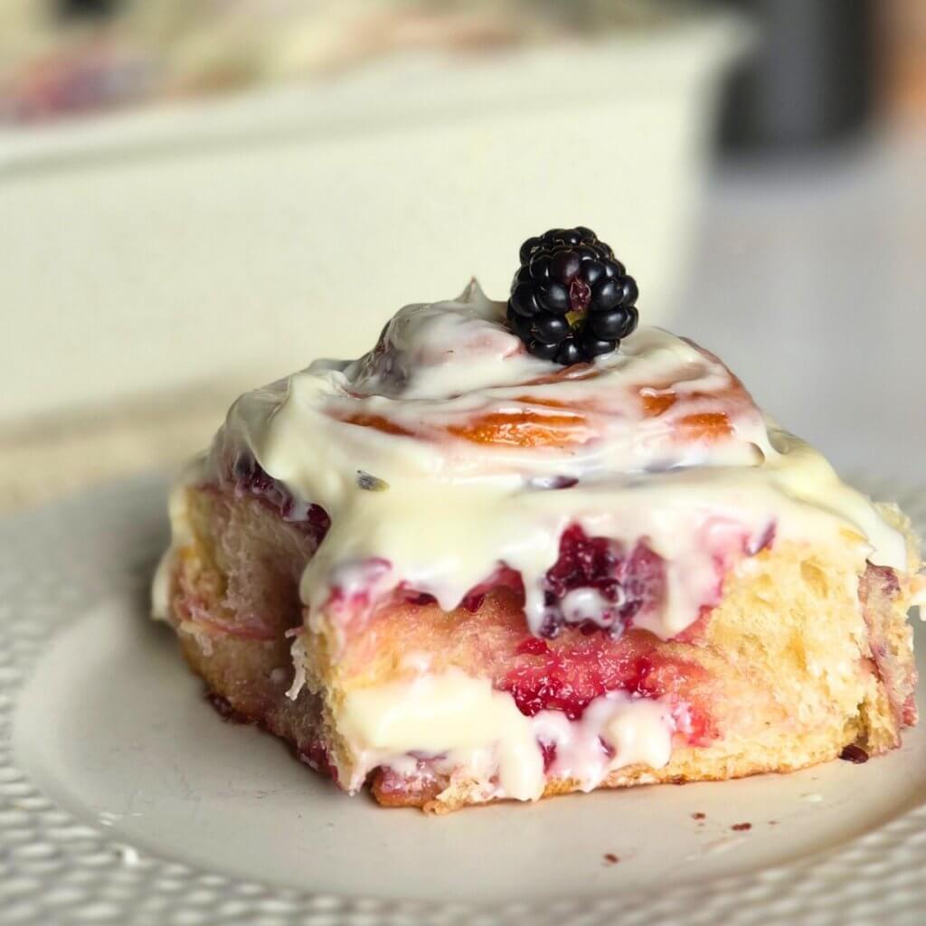 sourdough blackberry lavender rolls recipe